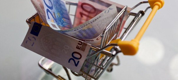 euro notes in a shopping trolley