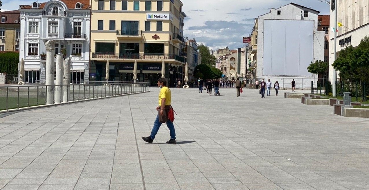 Covid19 in Bulgaria, May 2 Cases, cars and the masks come off The