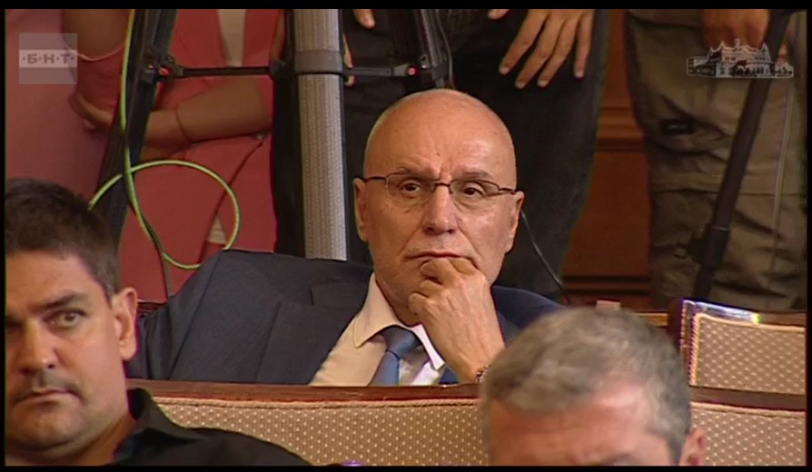 Bulgarian MPs elect Dimitar Radev for second term as central bank